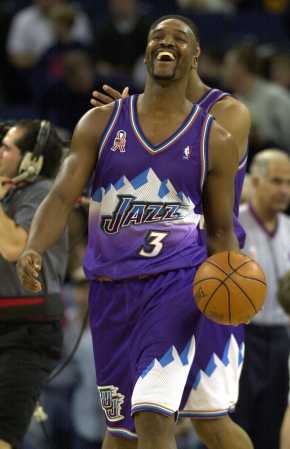 德天空：西汉姆总价5000万欧签下圣徒中场马特乌斯交易已达成