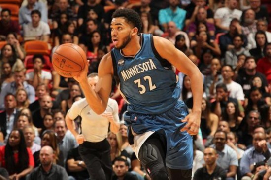 体育官方：本泽马加盟沙特吉达联合 年薪2亿欧元签约2年